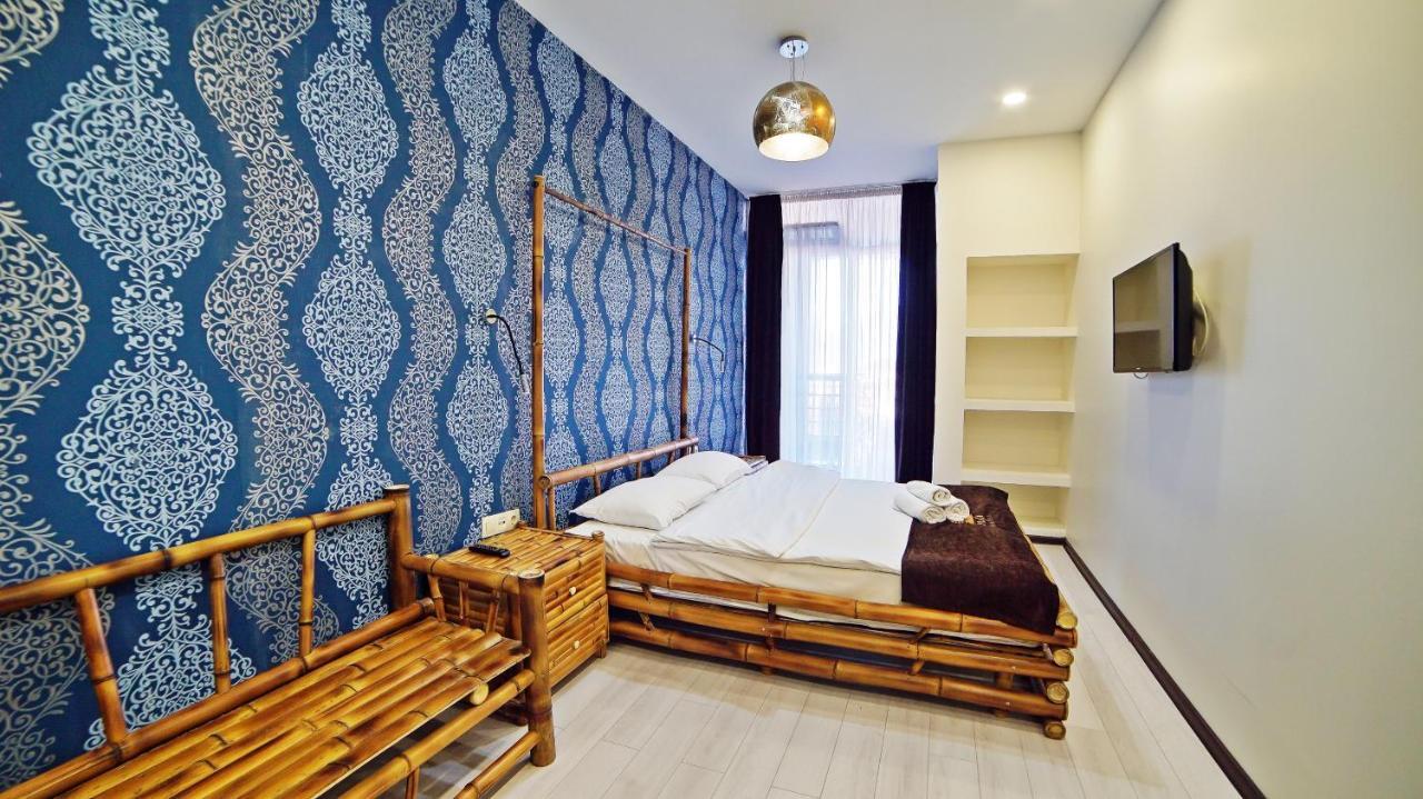 Mardi Plaza Hotel Batumi Ngoại thất bức ảnh