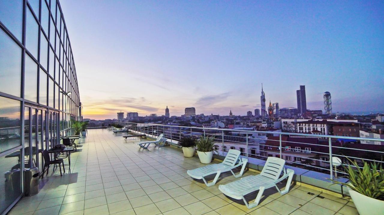 Mardi Plaza Hotel Batumi Ngoại thất bức ảnh