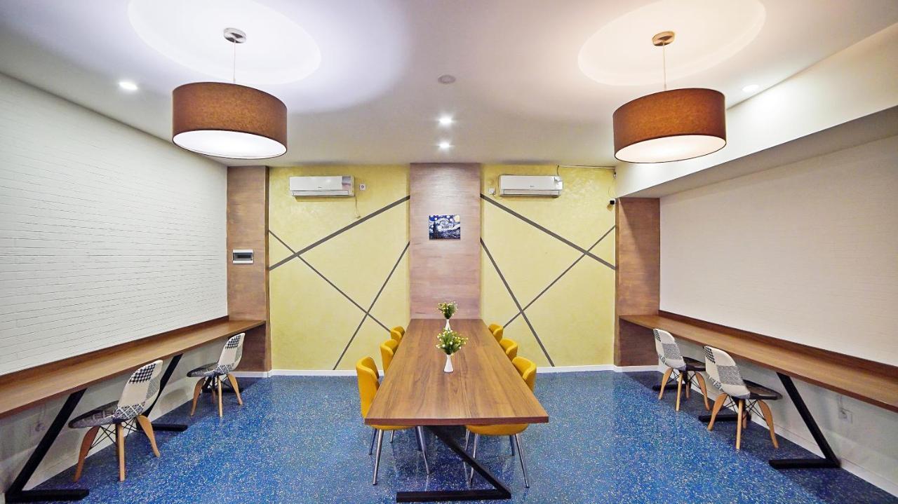 Mardi Plaza Hotel Batumi Ngoại thất bức ảnh